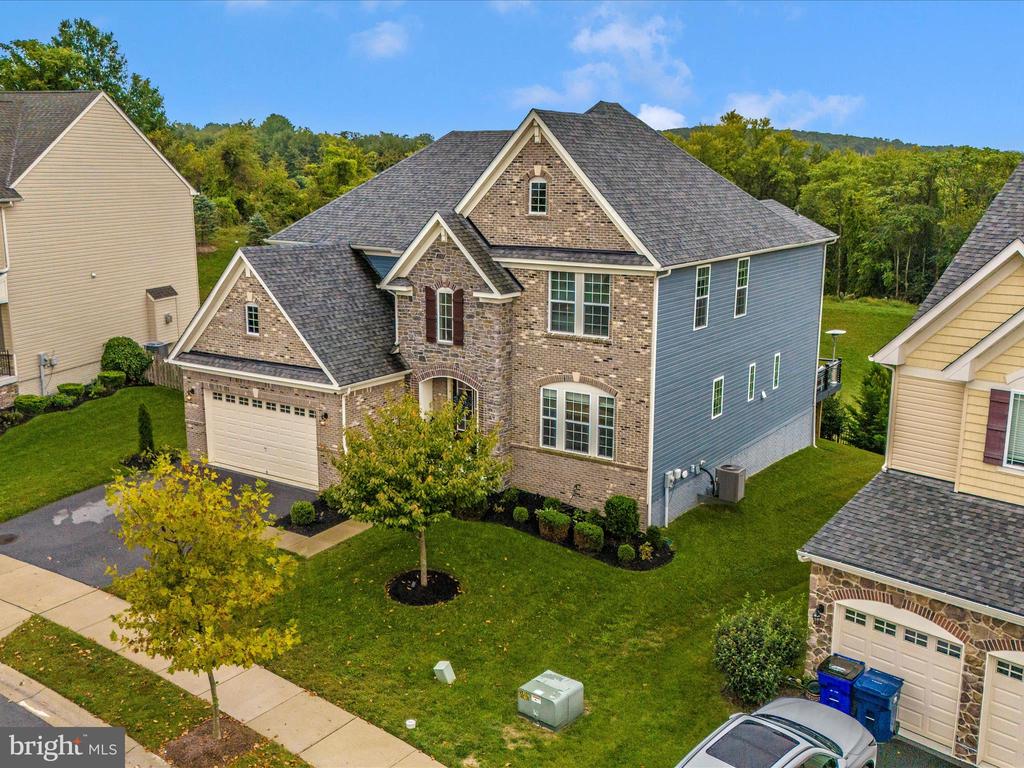 5509 Golden Eagle Rd