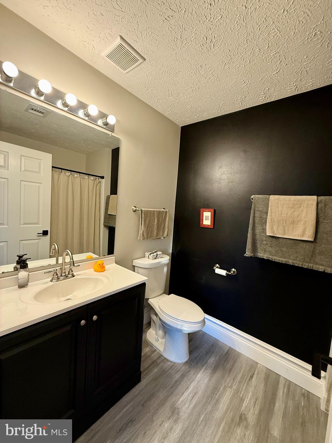 5600 AVONSHIRE PLACE G