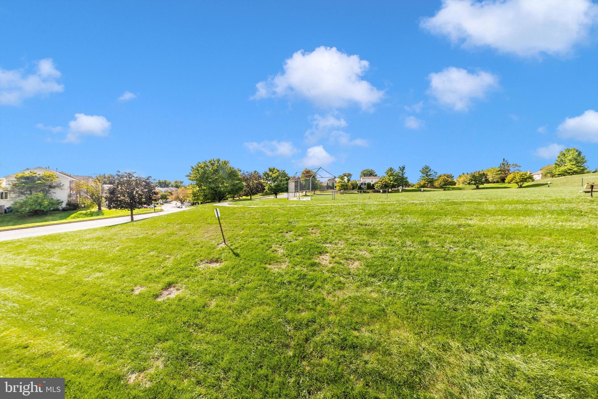 5600 AVONSHIRE PLACE G