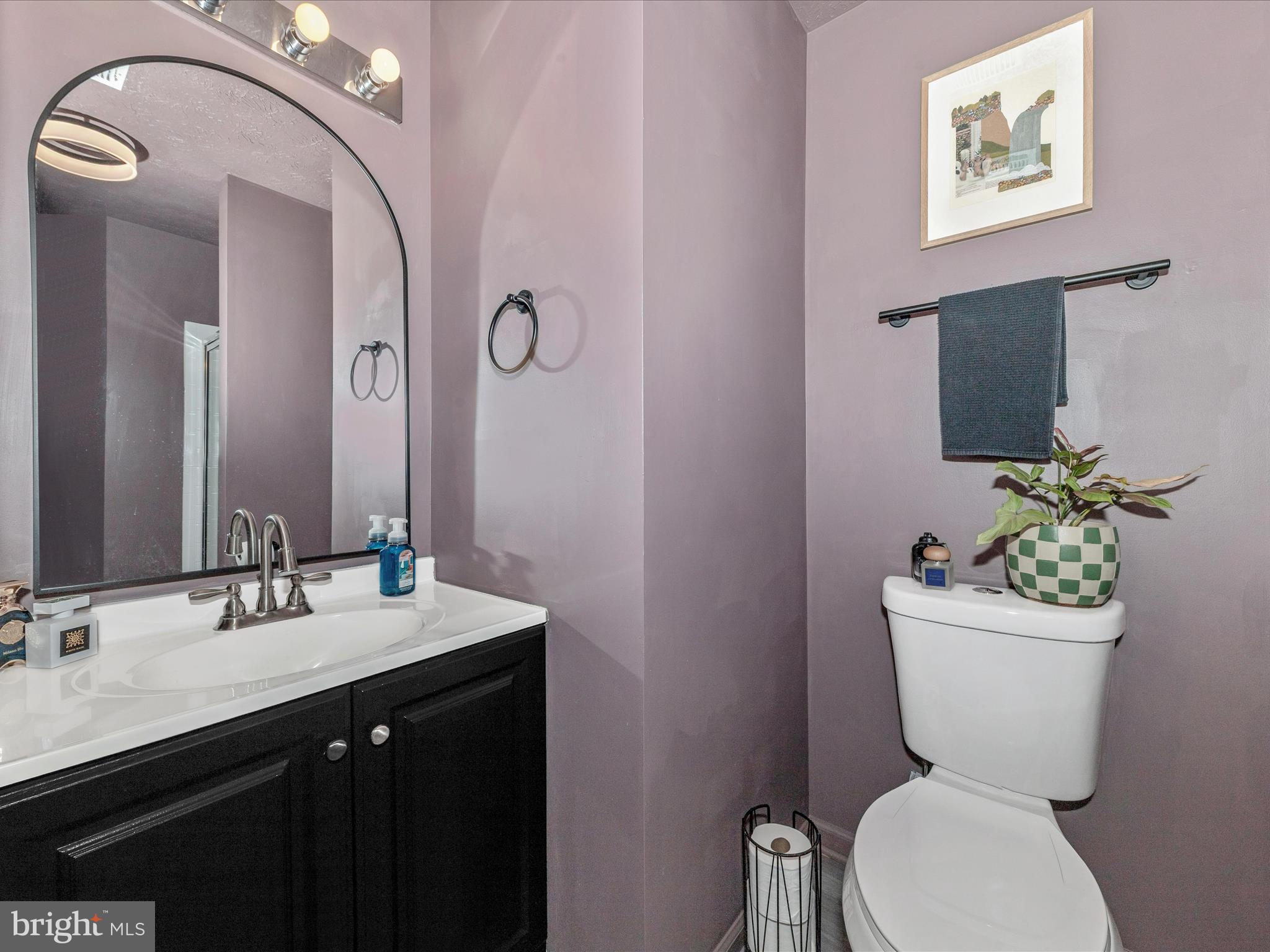 5600 AVONSHIRE PLACE G