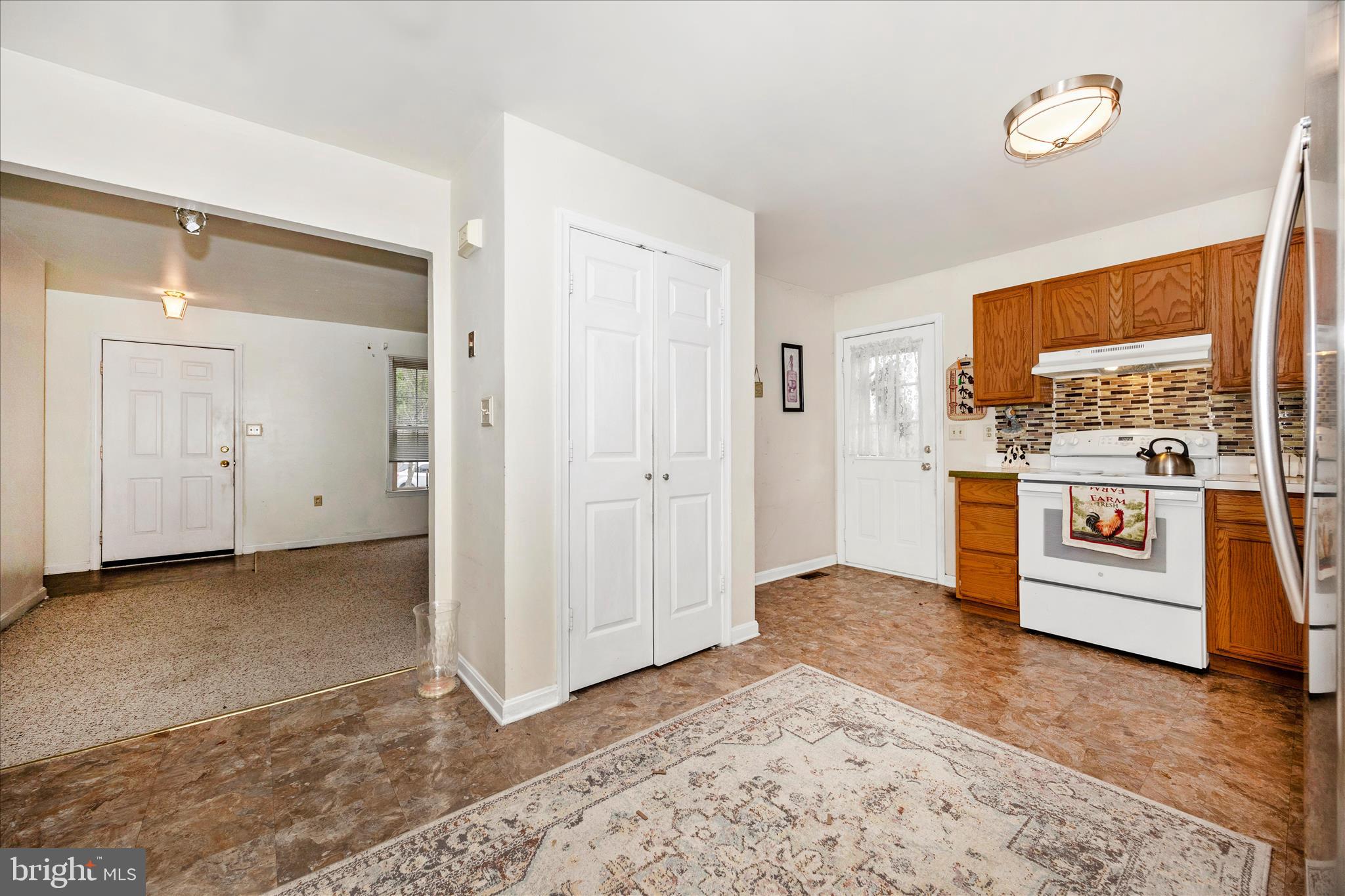 9549 FINGERBOARD ROAD
