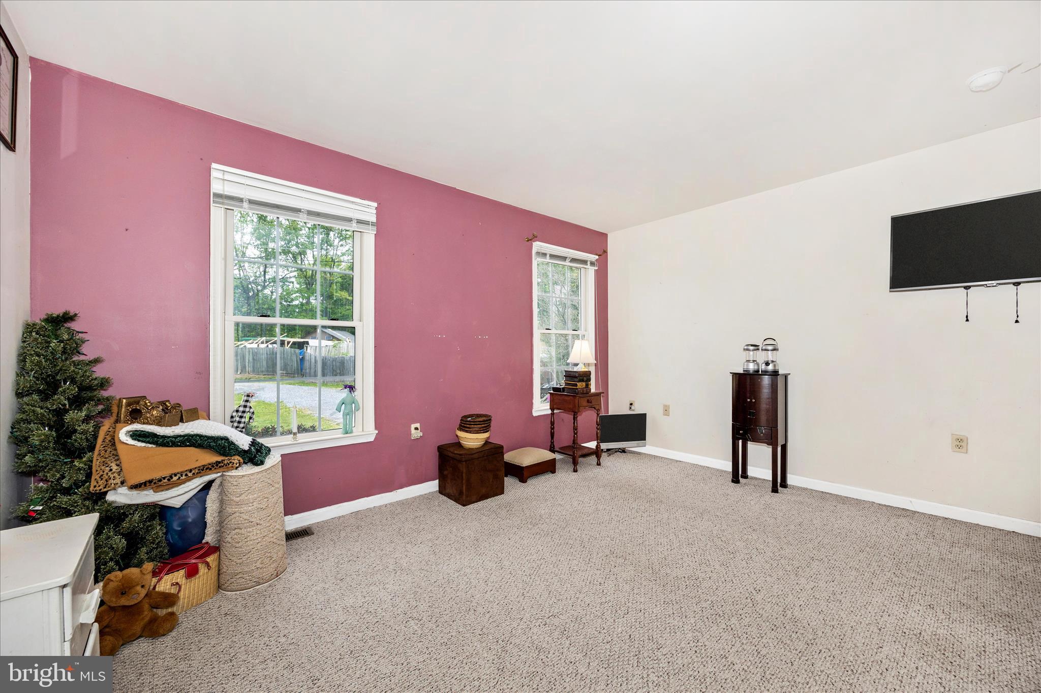 9549 FINGERBOARD ROAD