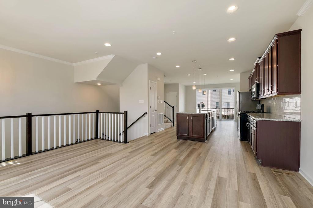 5986 PASSEND DRIVE