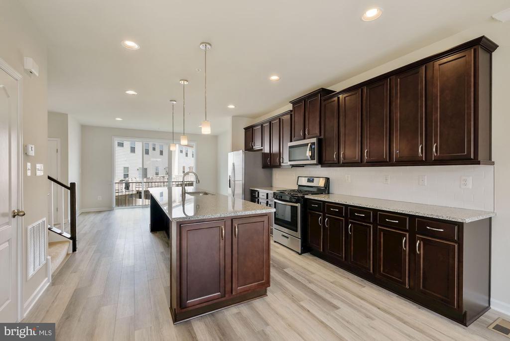 5986 PASSEND DRIVE