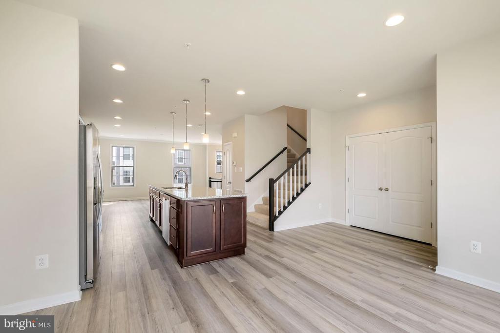 5986 PASSEND DRIVE