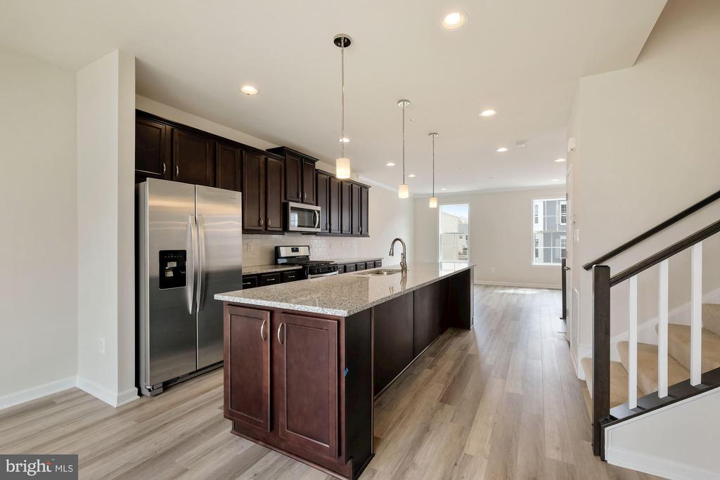 5986 PASSEND DRIVE