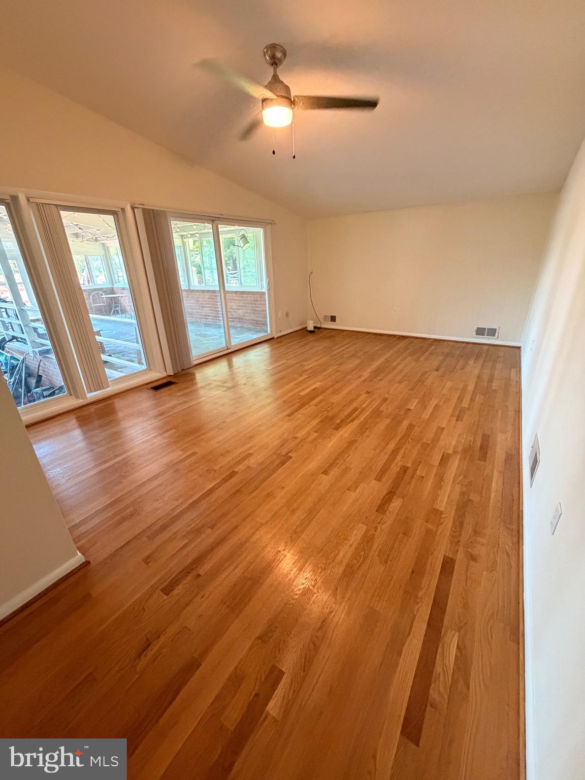11412 FAIROAK DRIVE