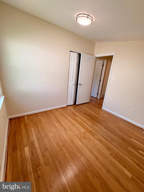 11412 FAIROAK DRIVE