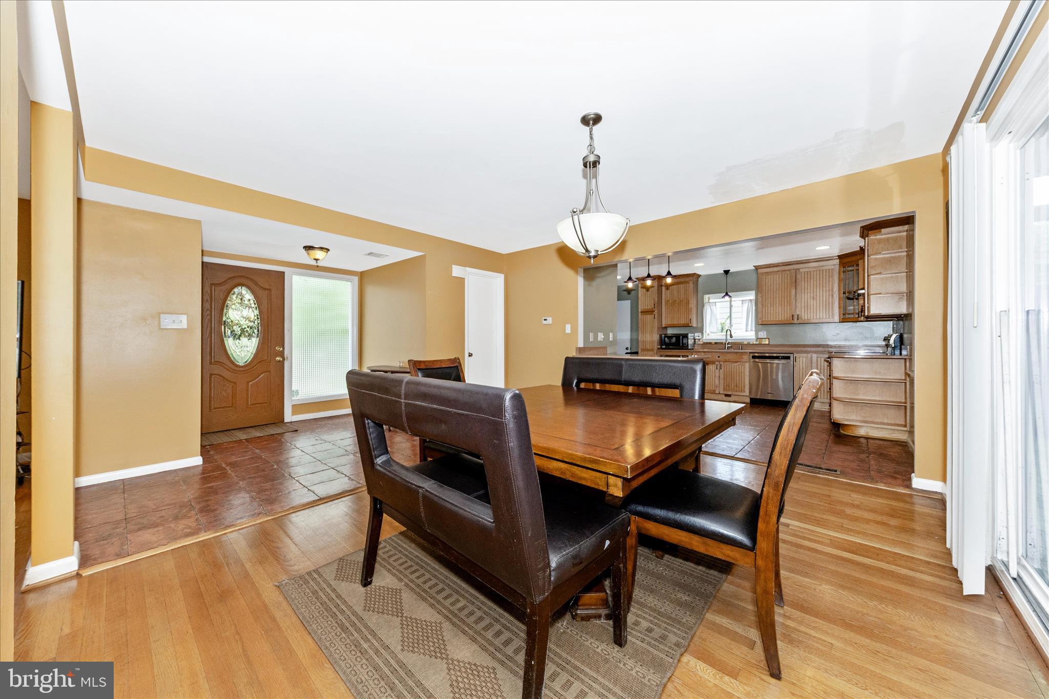 11412 FAIROAK DRIVE
