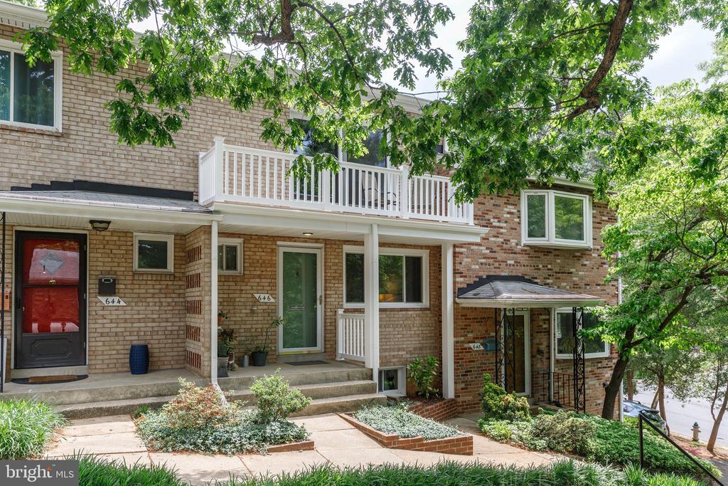 646 KENNEBEC AVENUE Unit: 646