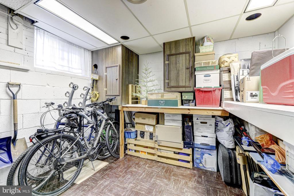 646 KENNEBEC AVENUE Unit: 646