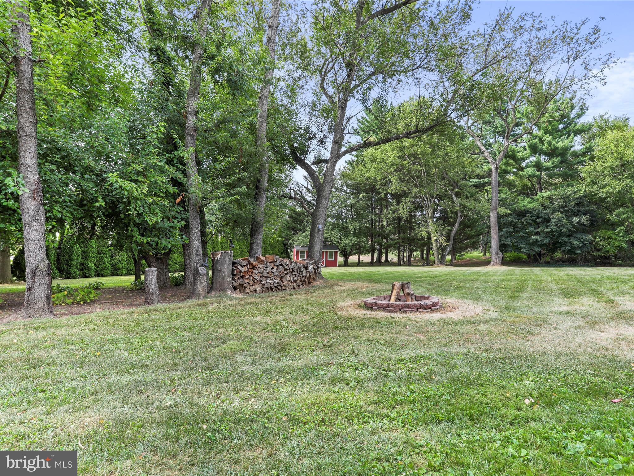 11724 MOCKINGBIRD LANE