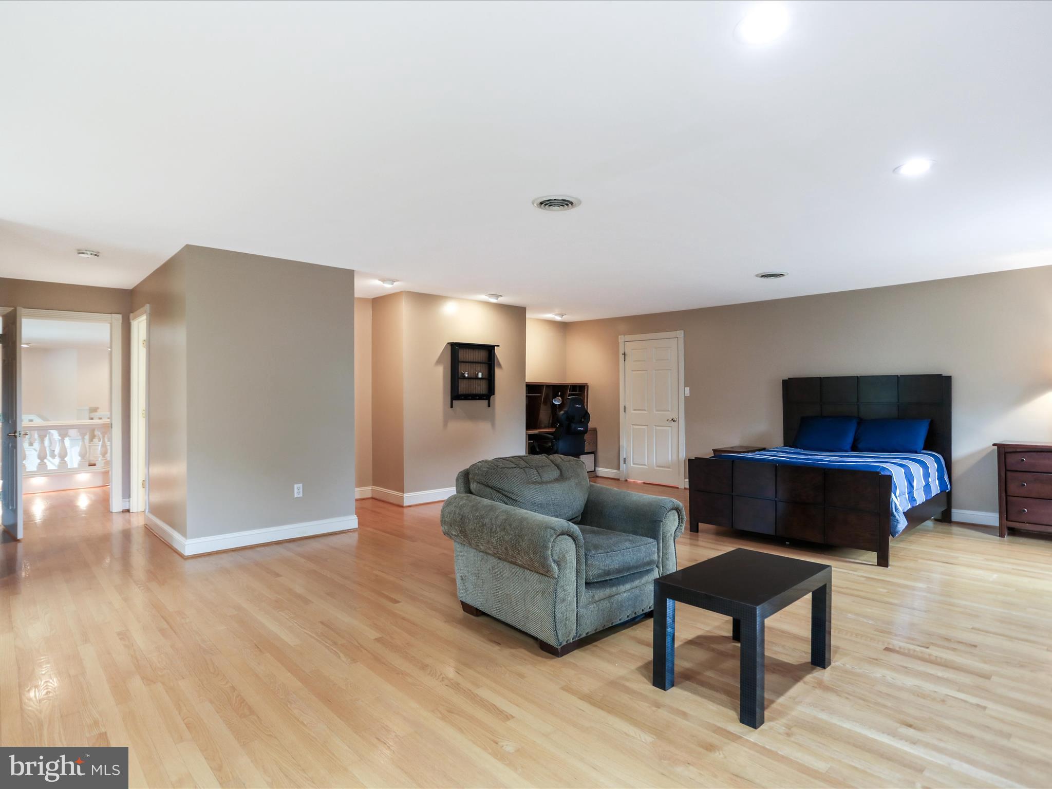 11724 MOCKINGBIRD LANE