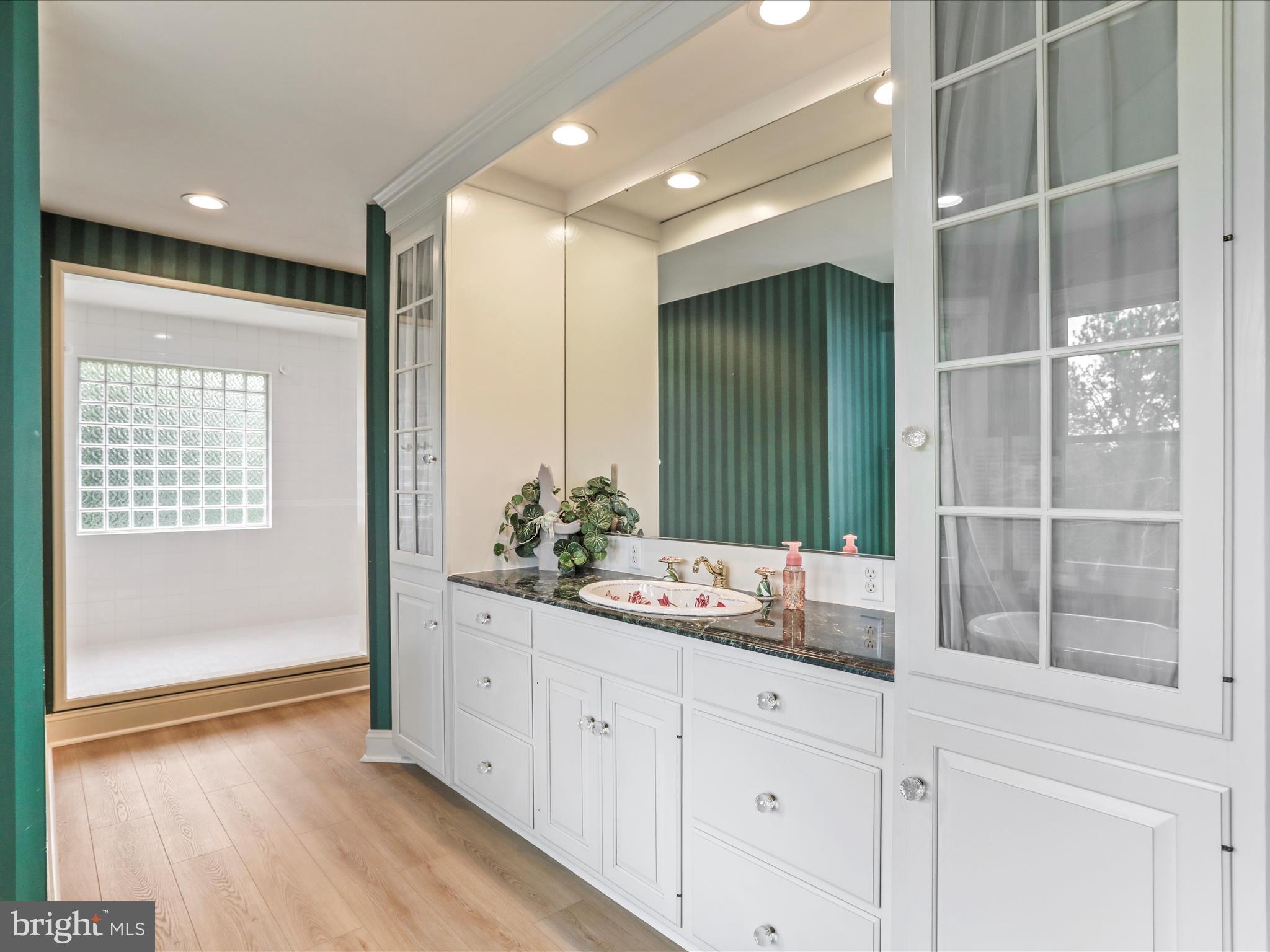 11724 MOCKINGBIRD LANE