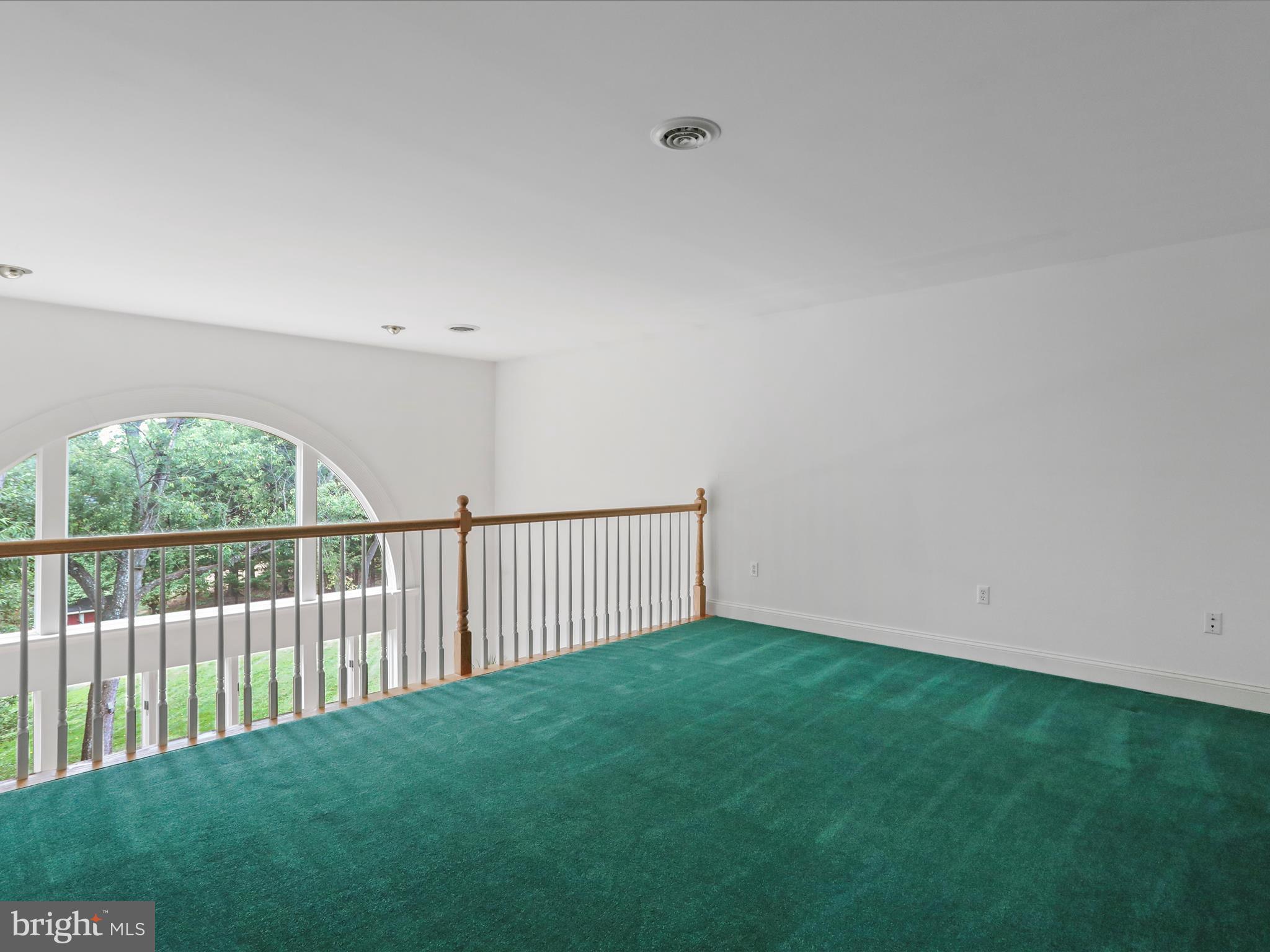 11724 MOCKINGBIRD LANE