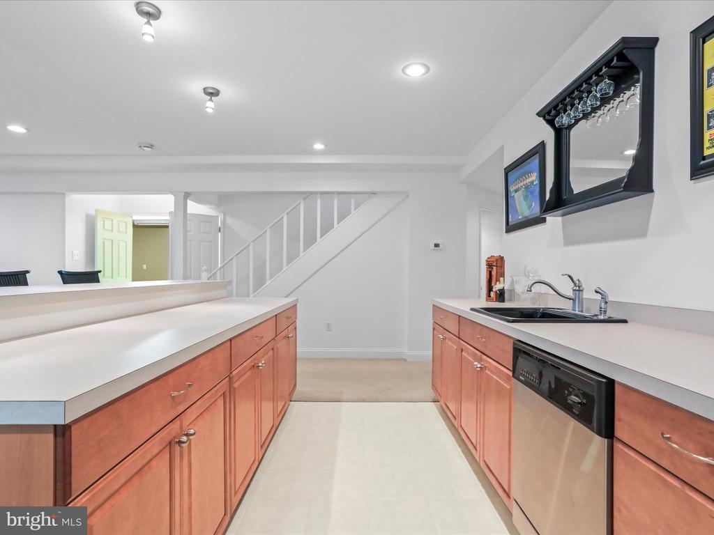 11724 MOCKINGBIRD LANE
