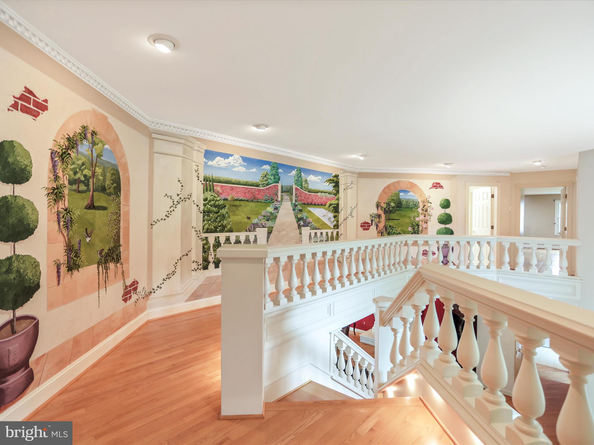 11724 MOCKINGBIRD LANE