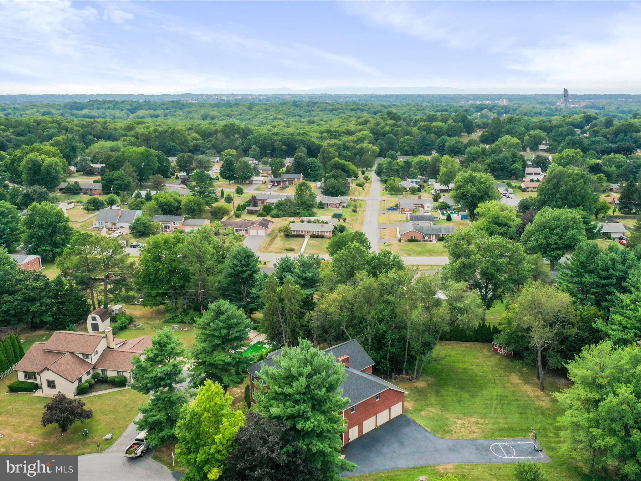 11724 MOCKINGBIRD LANE