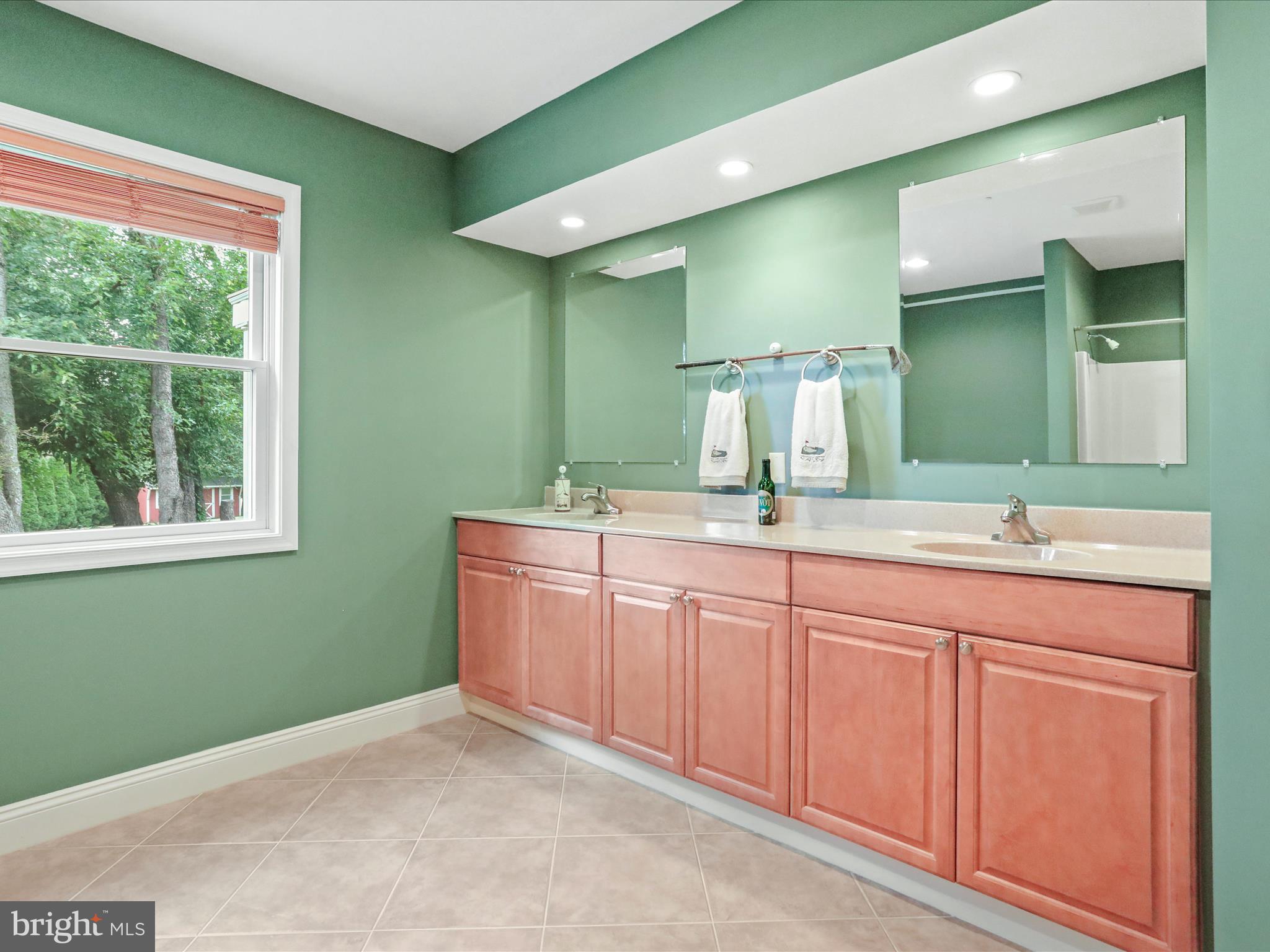 11724 MOCKINGBIRD LANE