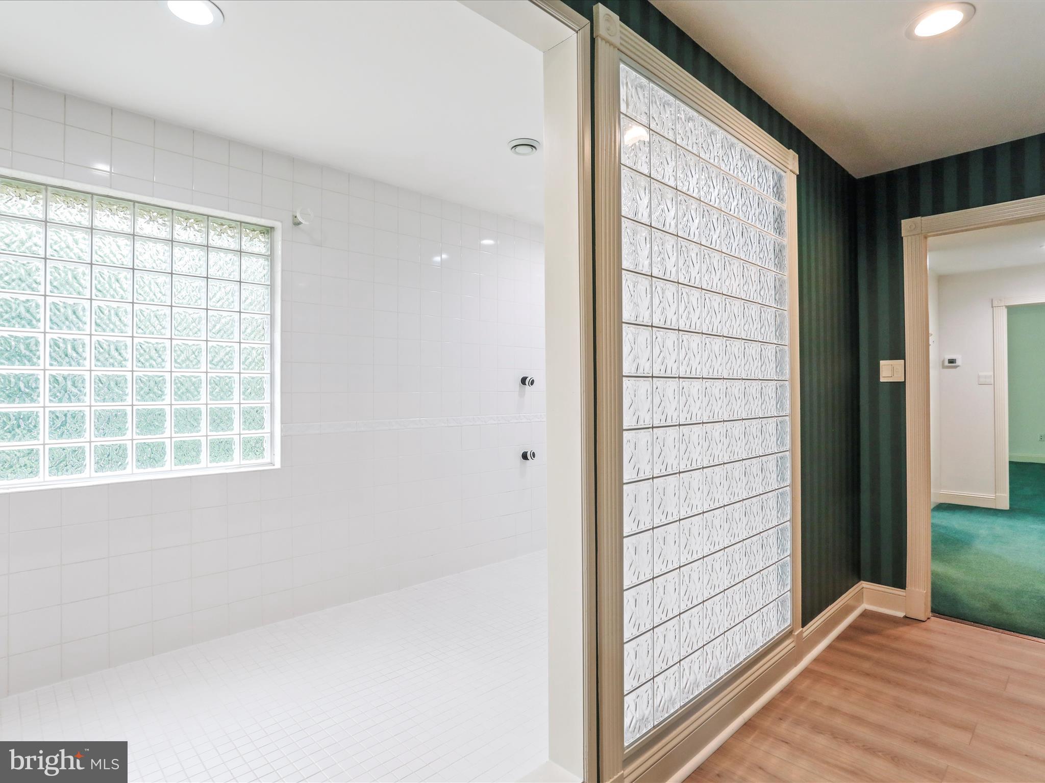 11724 MOCKINGBIRD LANE