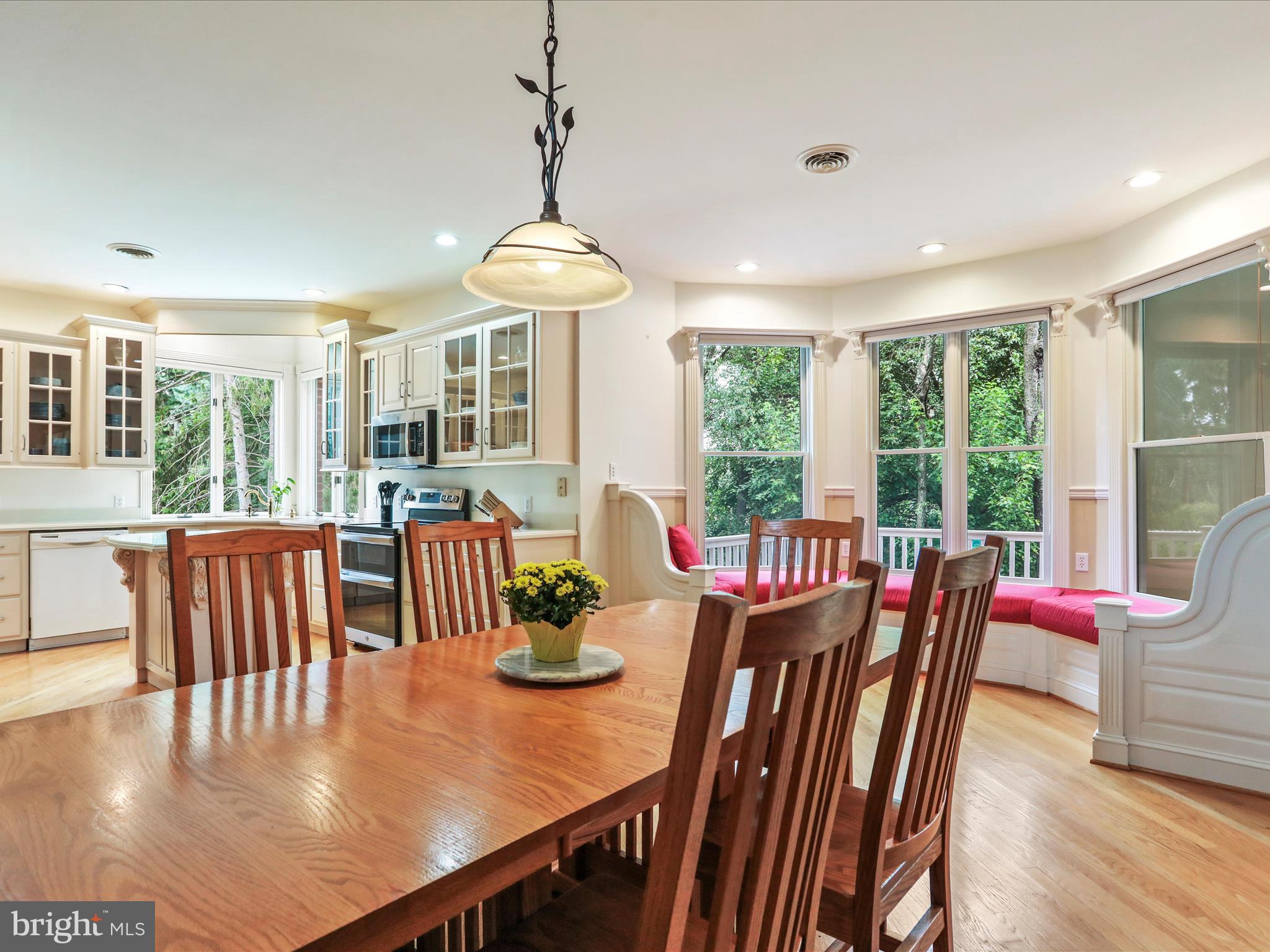 11724 MOCKINGBIRD LANE