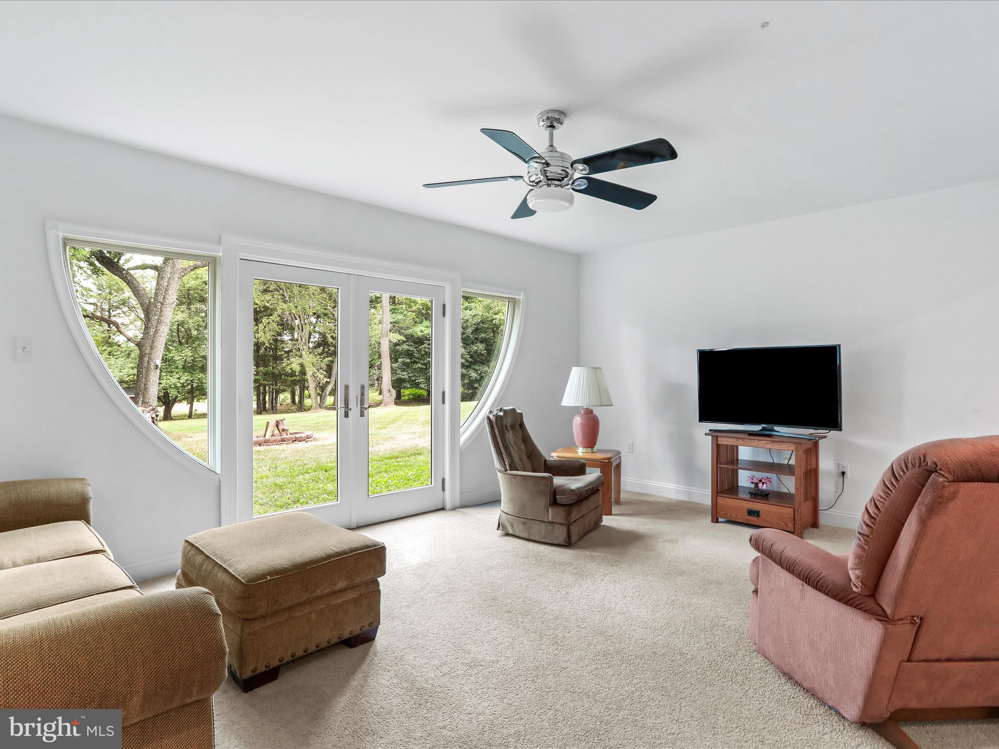 11724 MOCKINGBIRD LANE