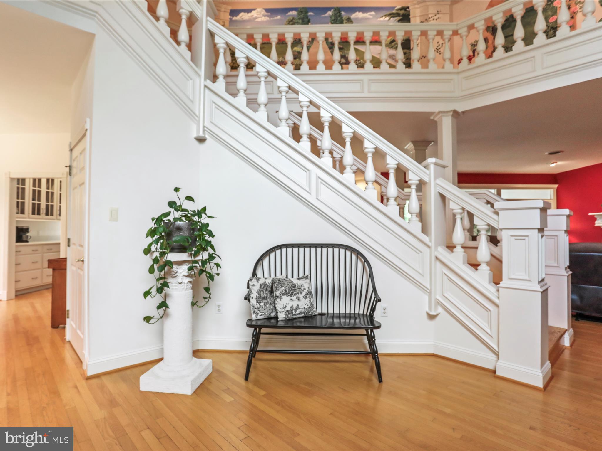 11724 MOCKINGBIRD LANE