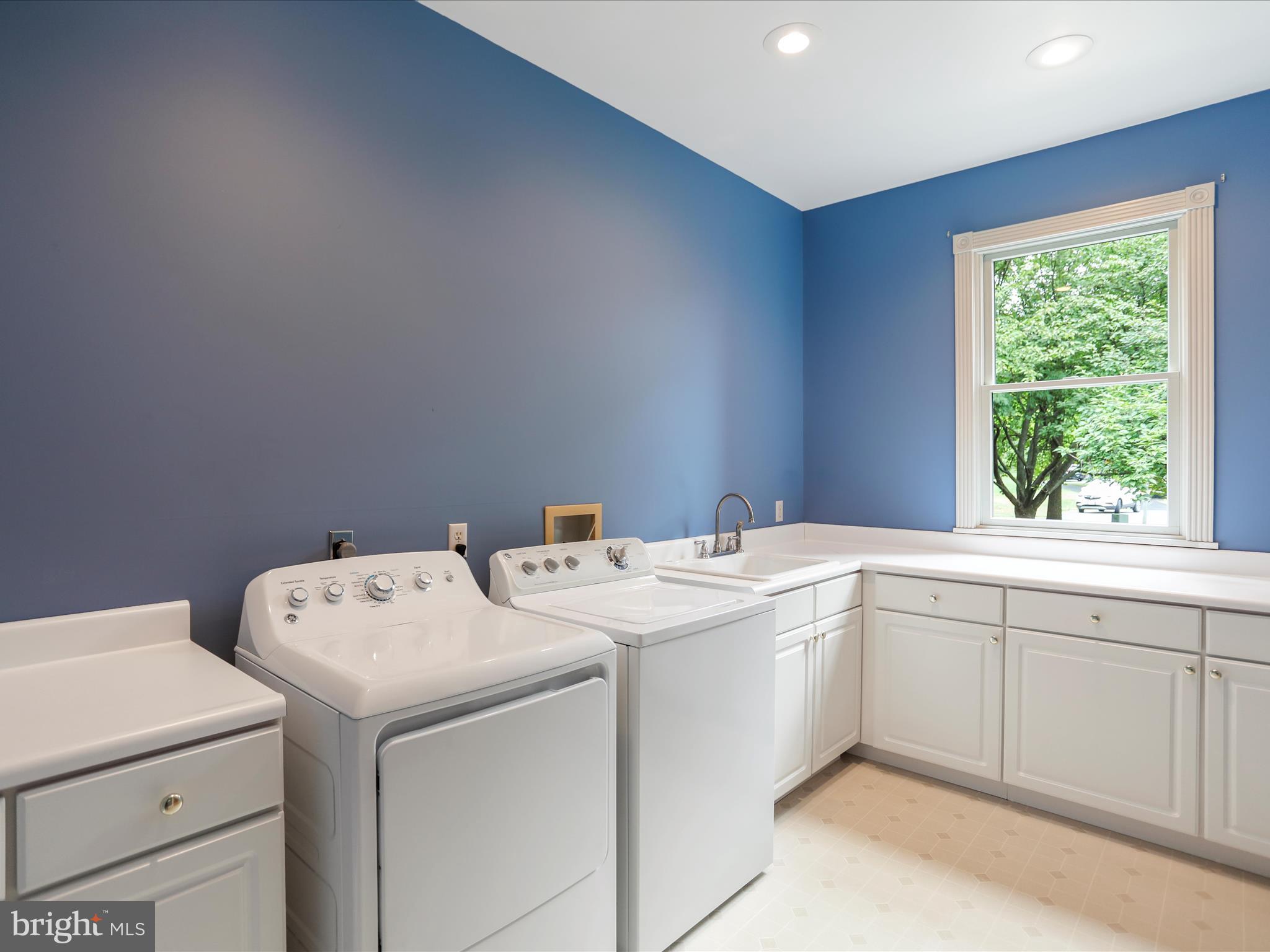 11724 MOCKINGBIRD LANE