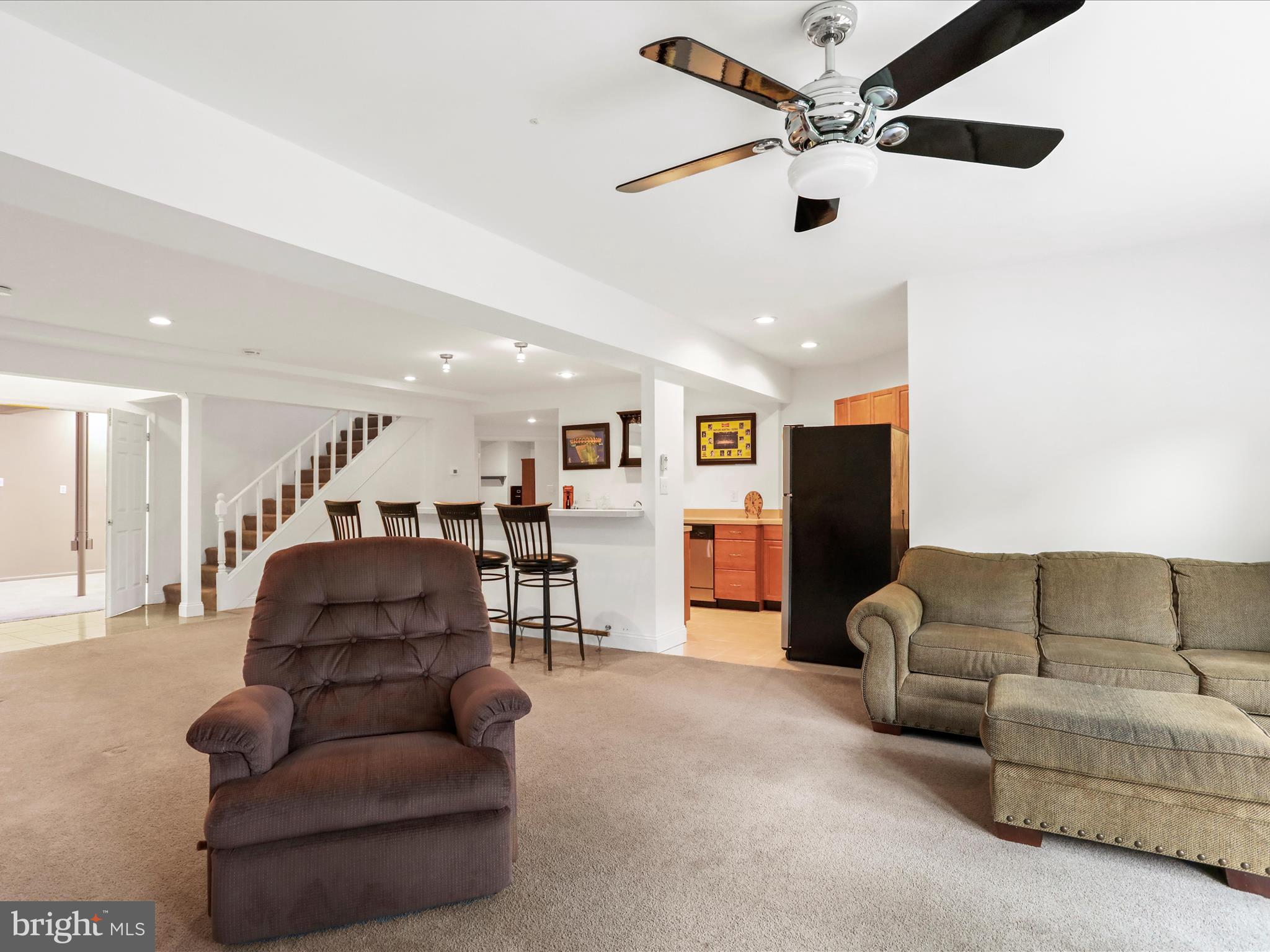 11724 MOCKINGBIRD LANE