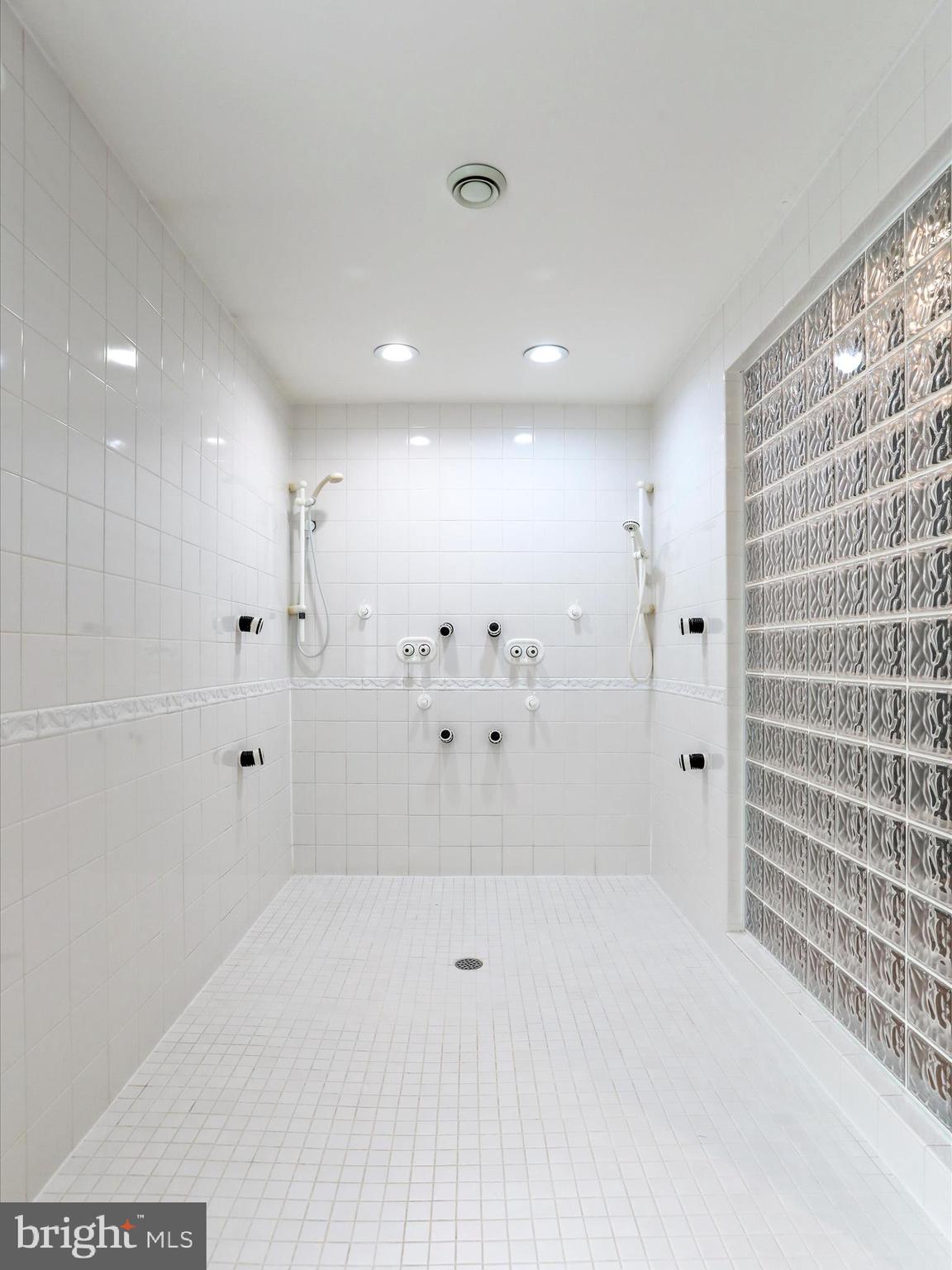 11724 MOCKINGBIRD LANE