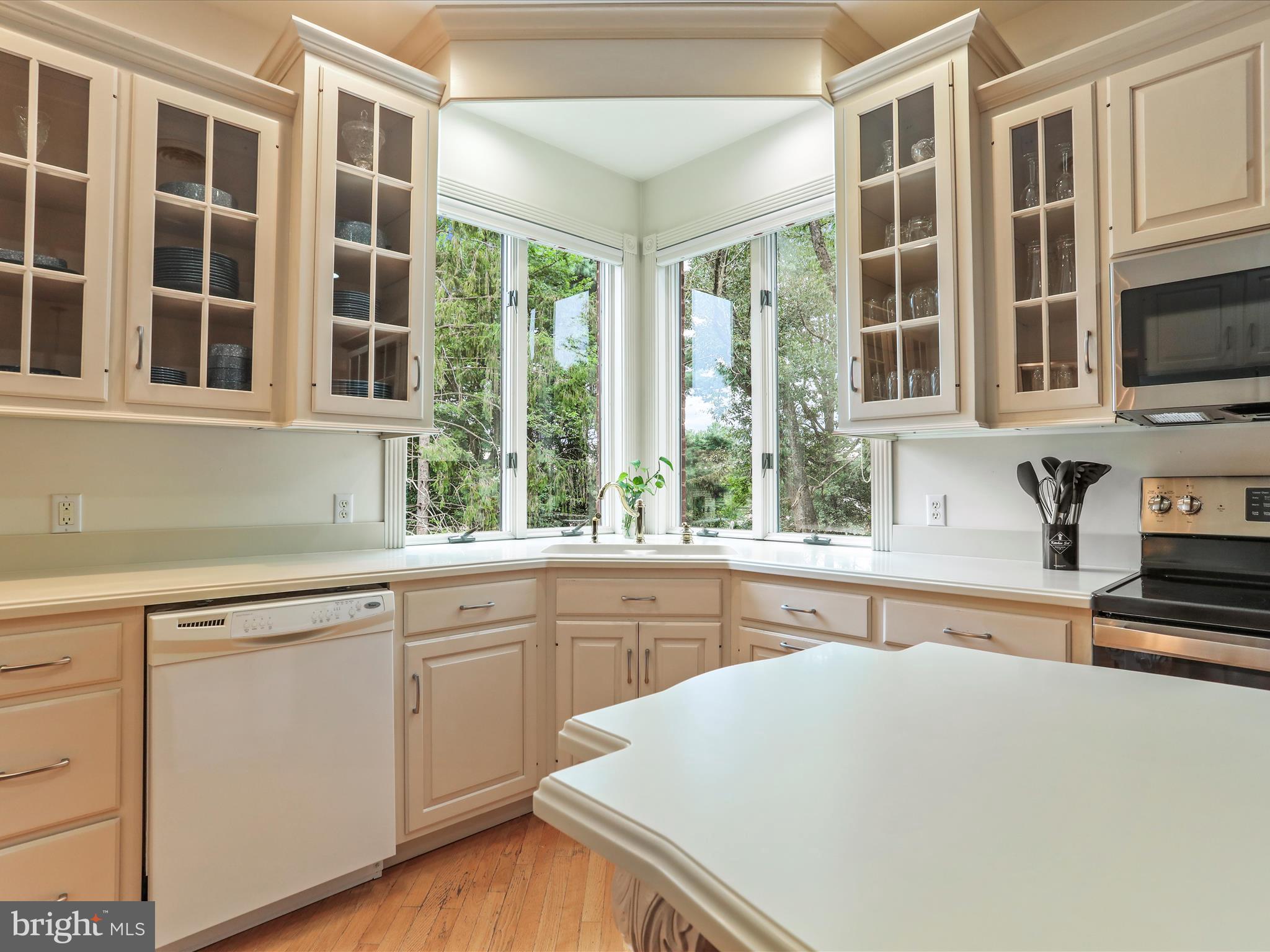 11724 MOCKINGBIRD LANE