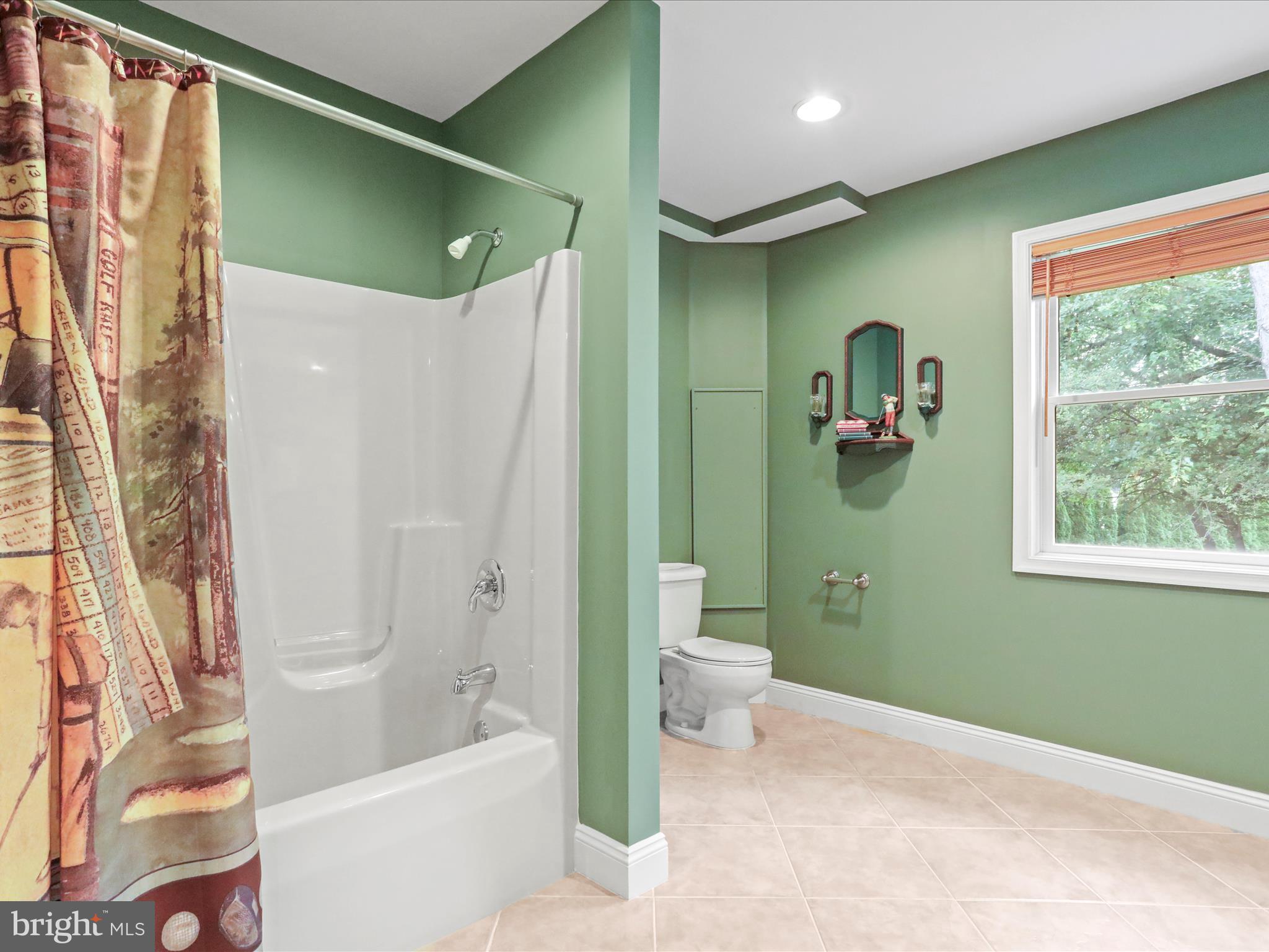 11724 MOCKINGBIRD LANE