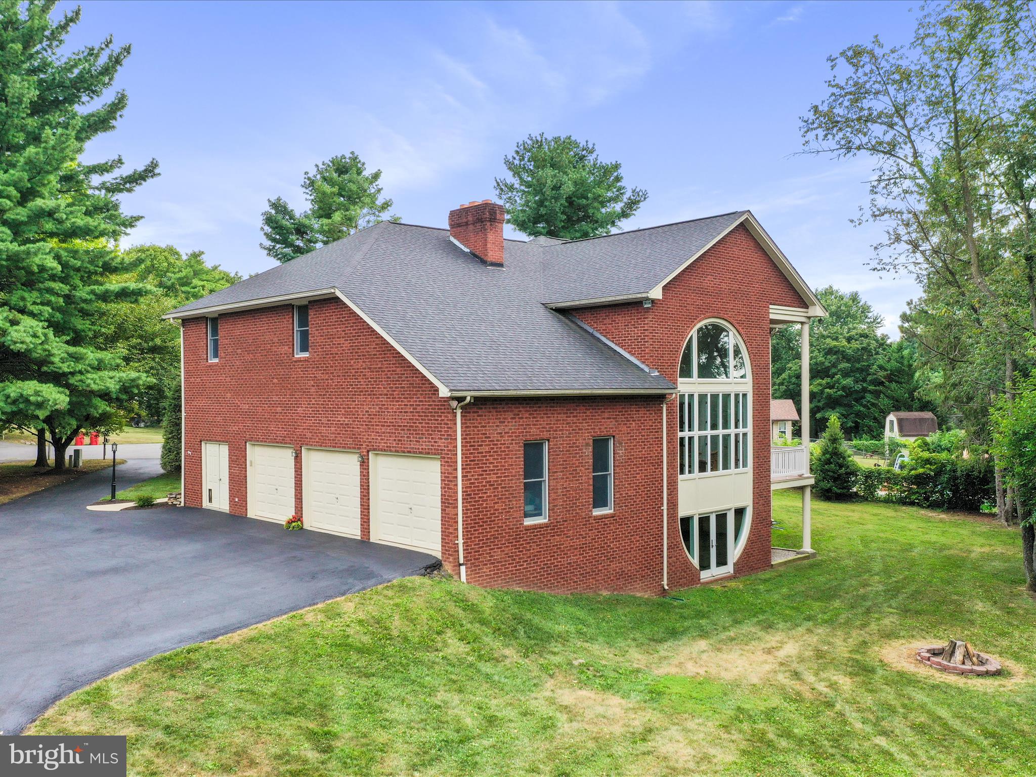 11724 MOCKINGBIRD LANE