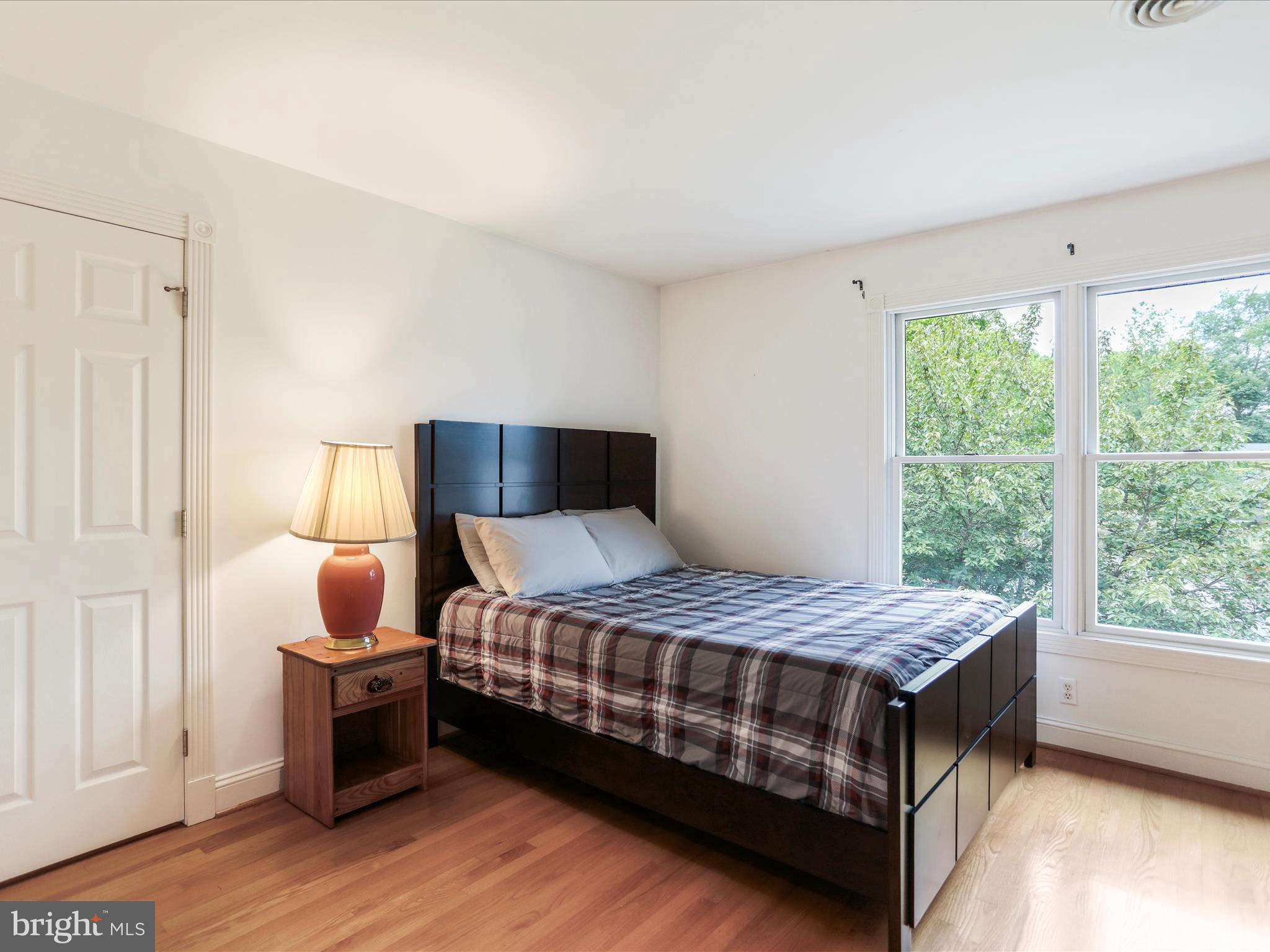 11724 MOCKINGBIRD LANE