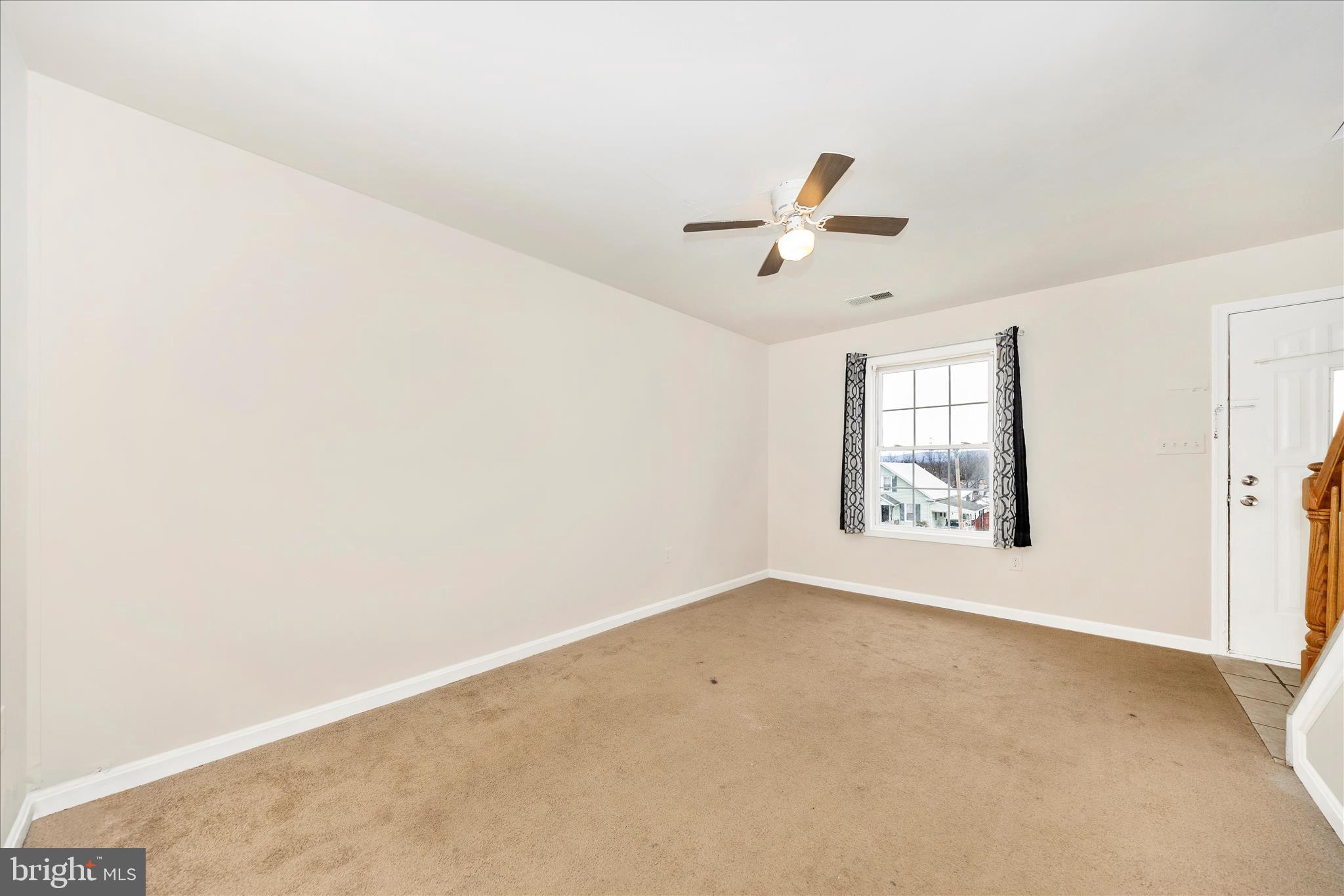 915 ROSE HILL AVENUE #A