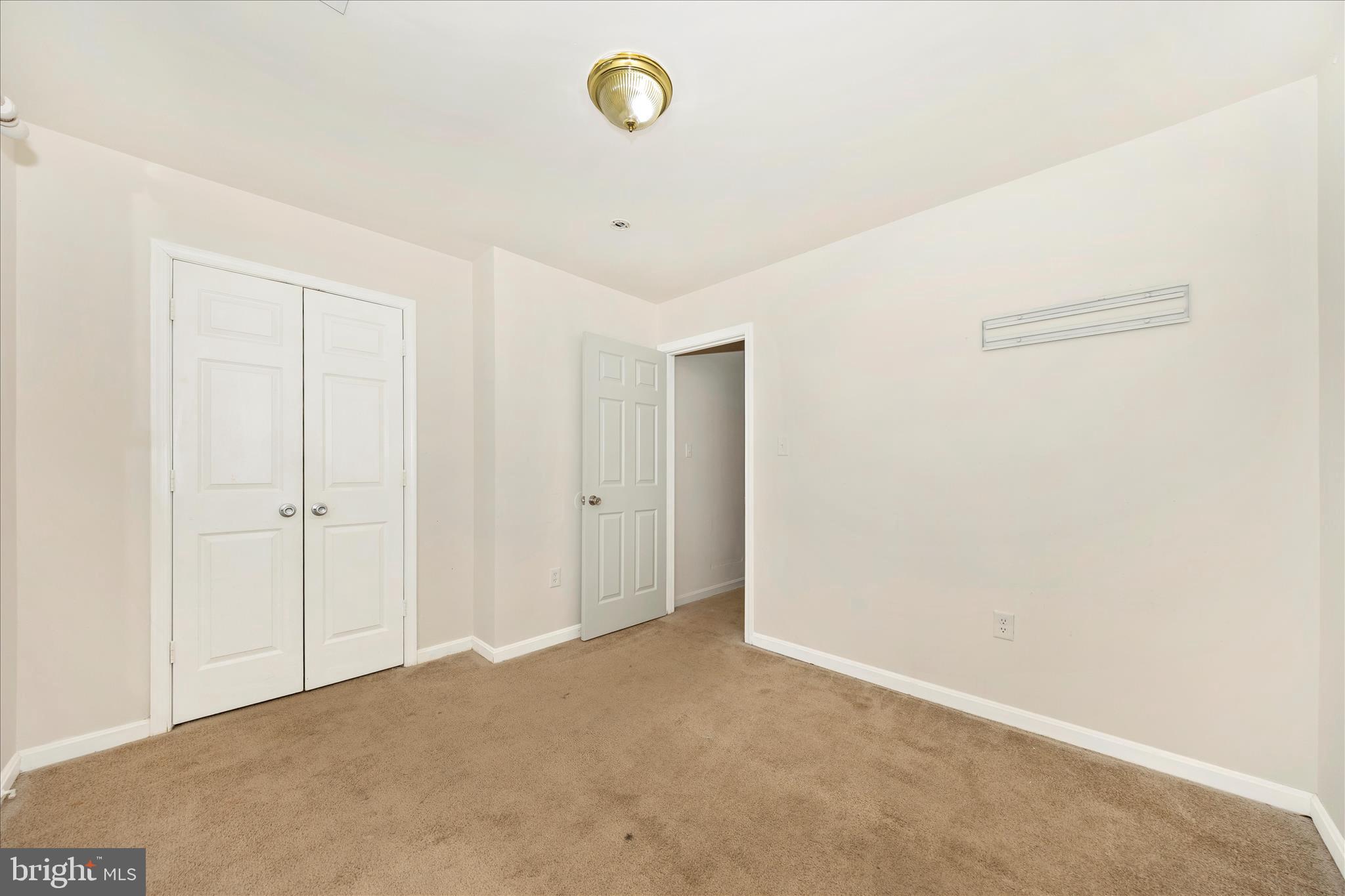 915 ROSE HILL AVENUE #A