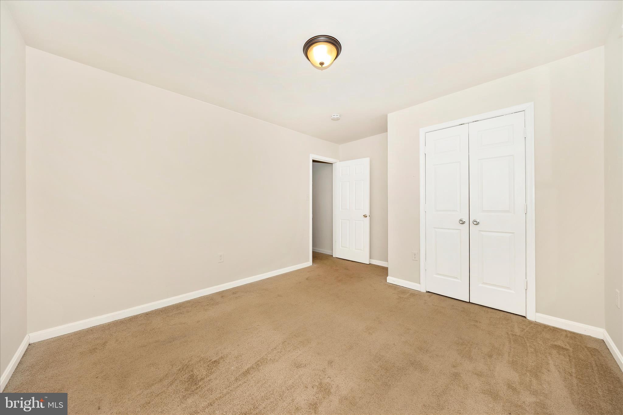 915 ROSE HILL AVENUE #A