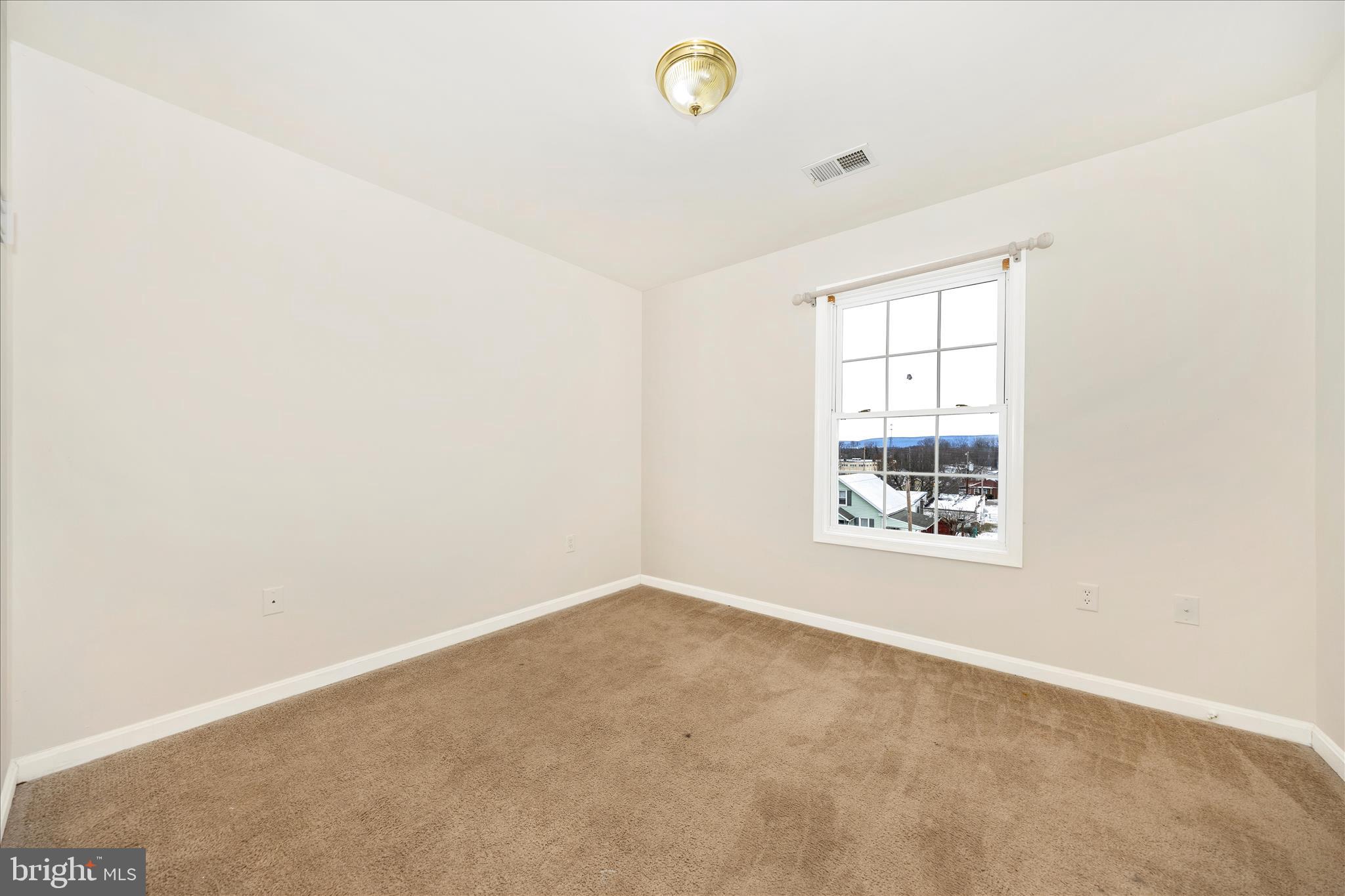 915 ROSE HILL AVENUE #A