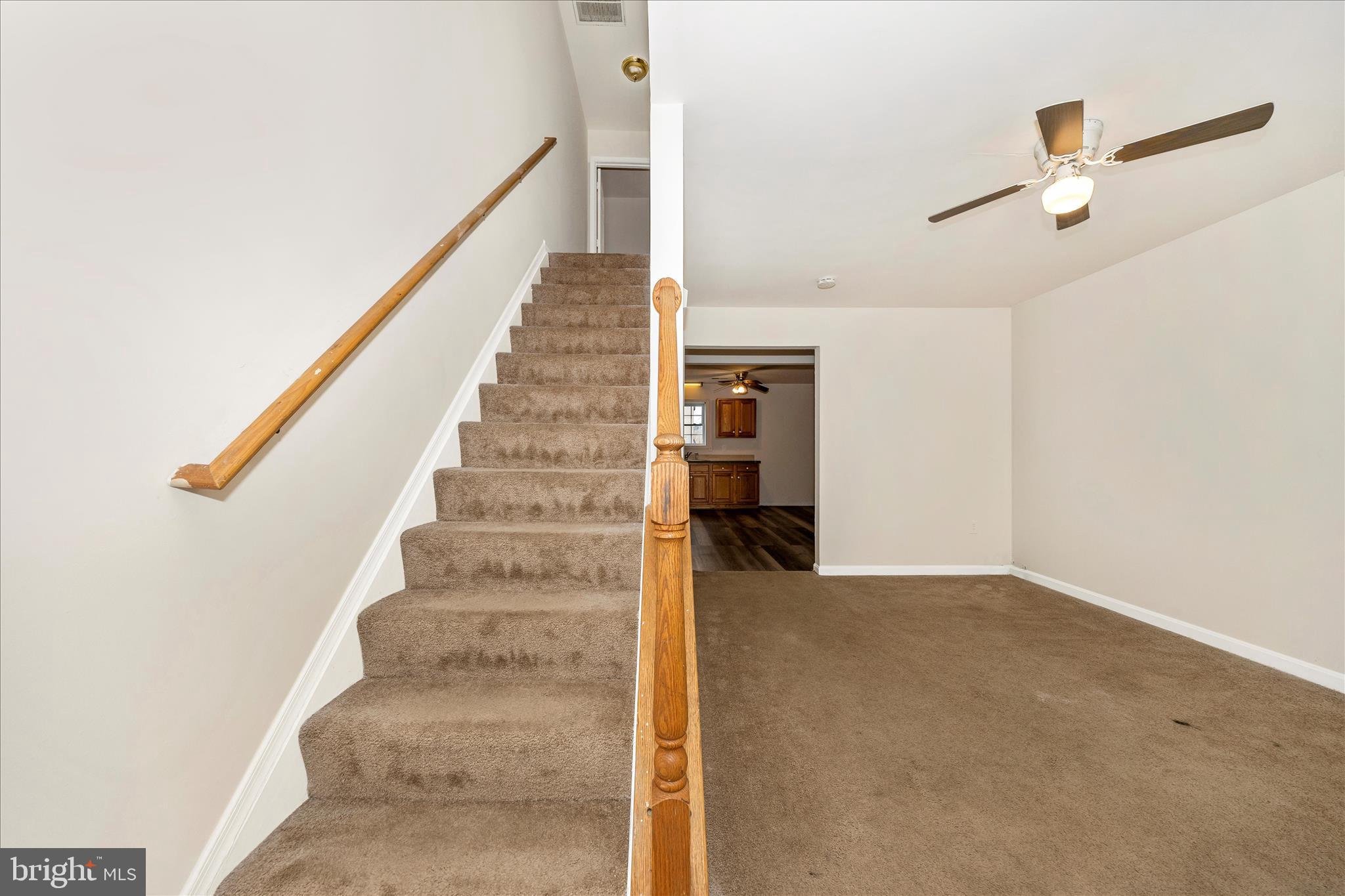 915 ROSE HILL AVENUE #A