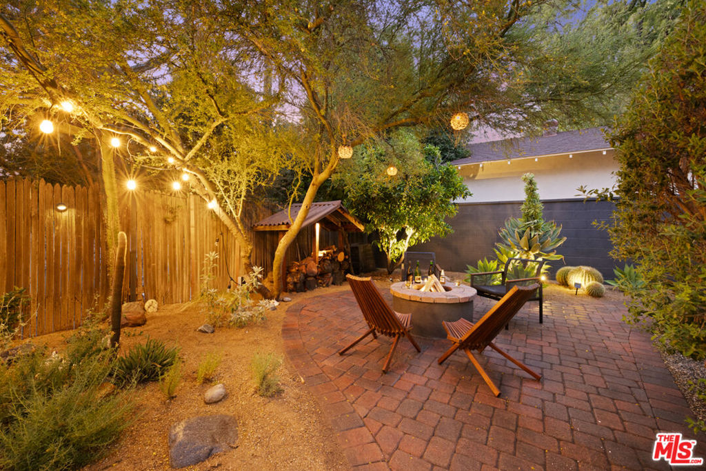 719 Northwestern Drive