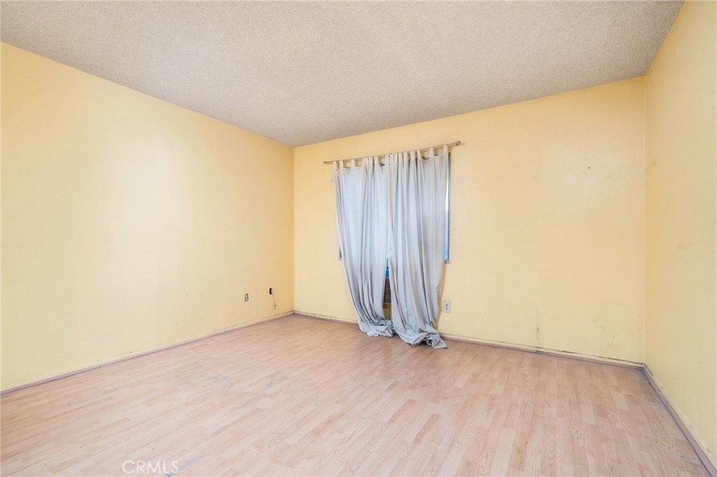 960 E Bonita Avenue 93