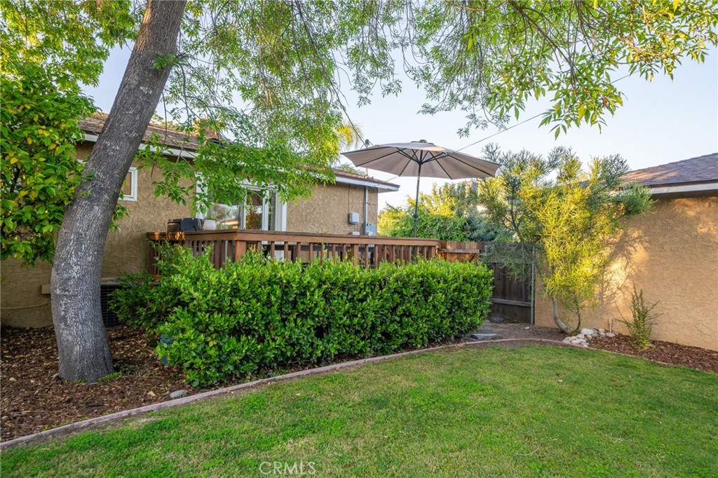 292 W Oak Park Drive