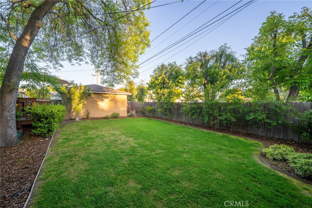 292 W Oak Park Drive