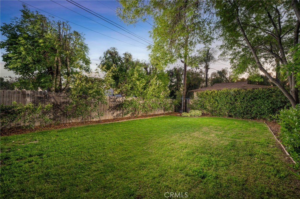 292 W Oak Park Drive