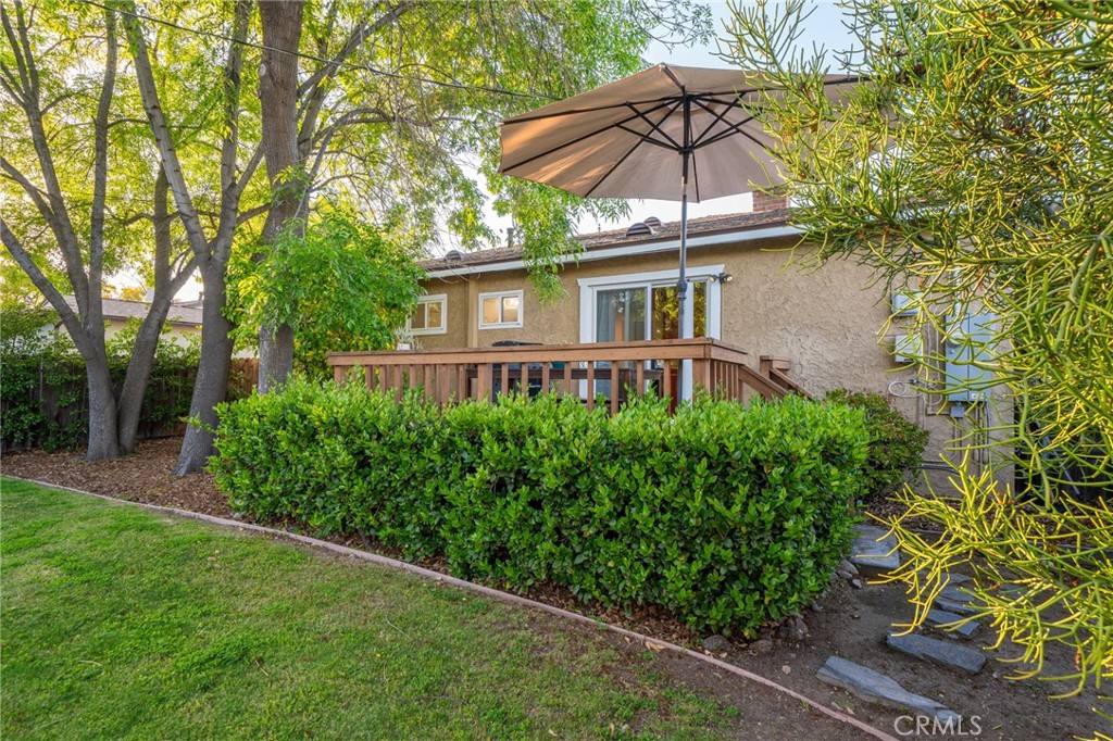 292 W Oak Park Drive