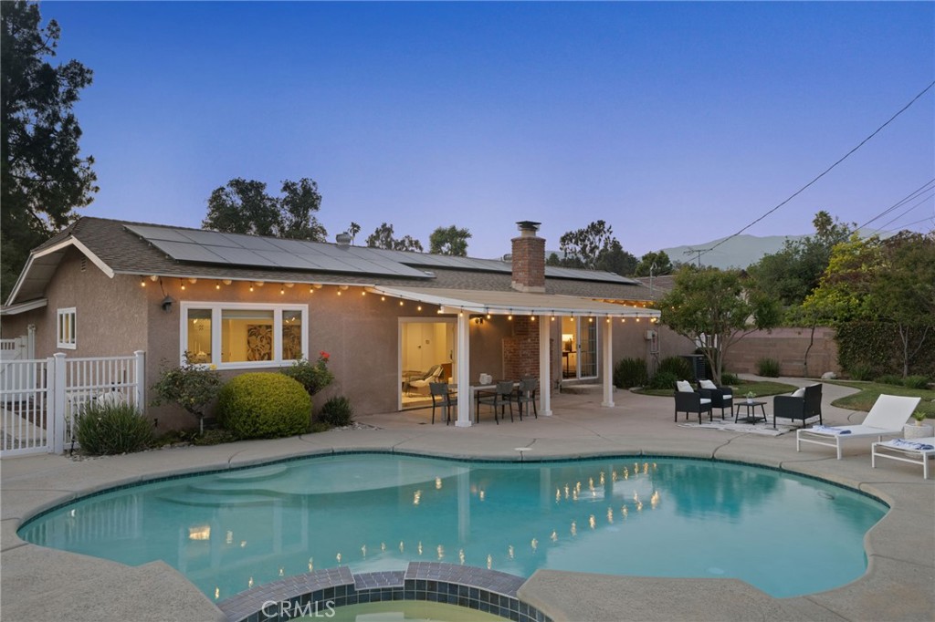 3860 Shelter Grove Drive