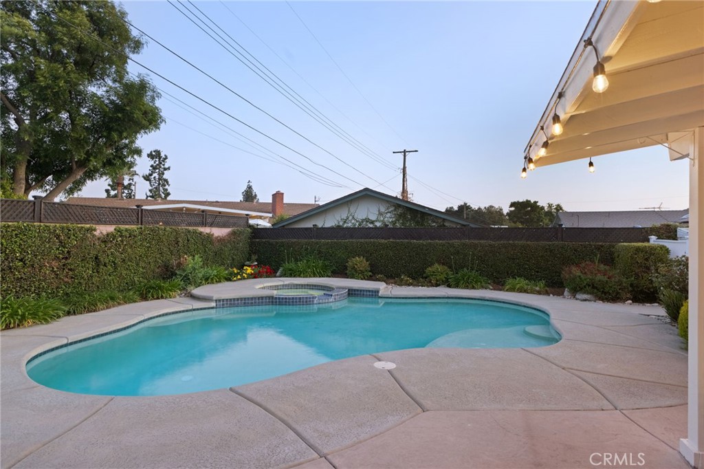 3860 Shelter Grove Drive