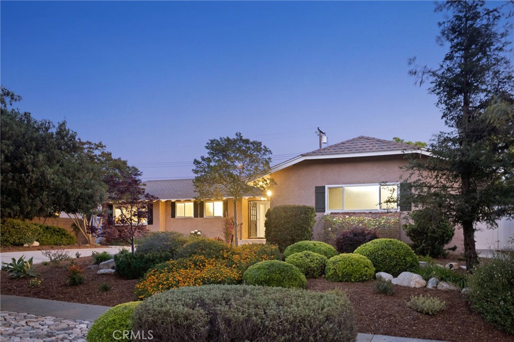 3860 Shelter Grove Drive
