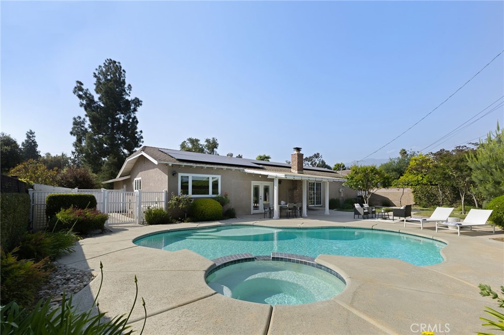 3860 Shelter Grove Drive
