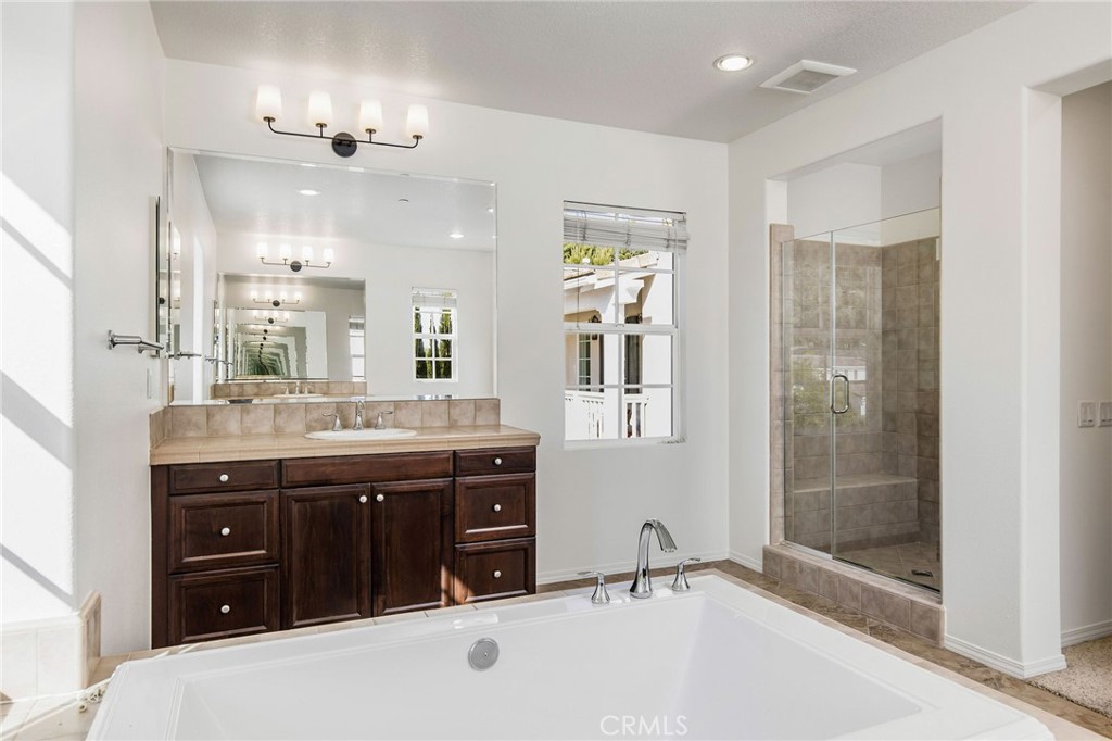 4432 Treasure Valley